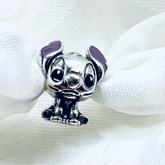 ✨NWOT Lilo & Stitch - STITCH CHARM🌺 - Picture 3 of 11